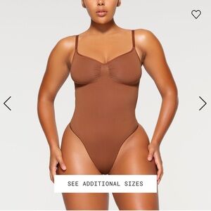 SKIMS | Thong bodysuit